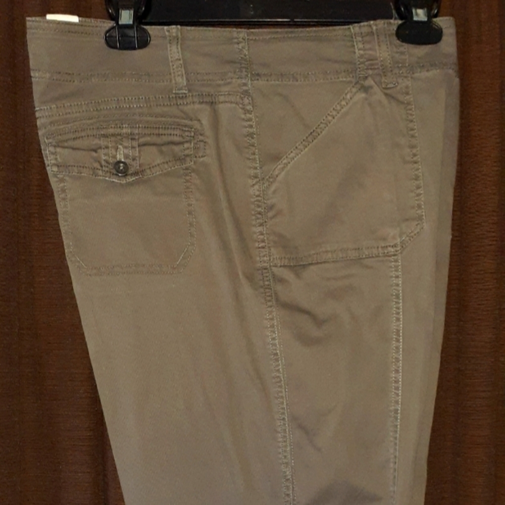 Sonoma Capris